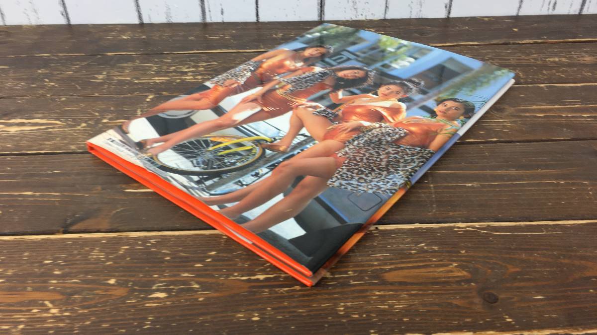 C C ガールズ 写真集 2冊セット 22モデル 2冊セット