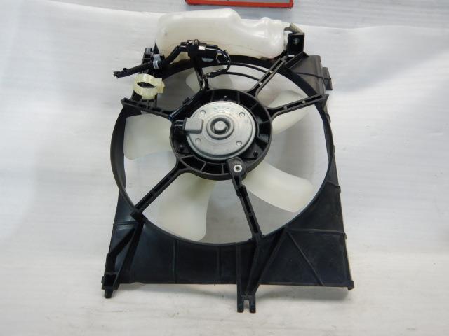 タント DBA-LA600S 電動ファン 16360-B2141 タント 電動ファン 16360-B2141 H24年 DBA-L375S (102741