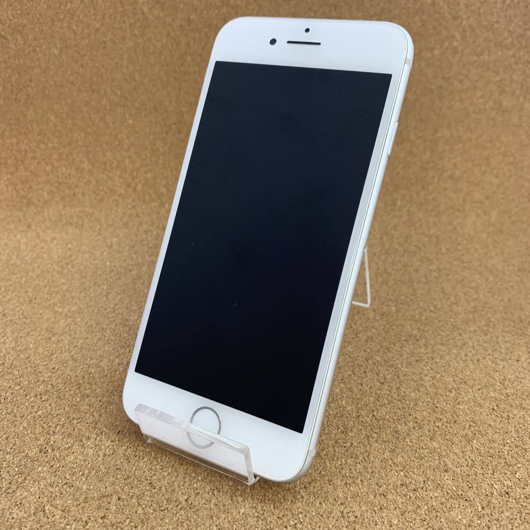 iPhone 8 (A1906) 128GB SILVER 美品ASランク 2204_107