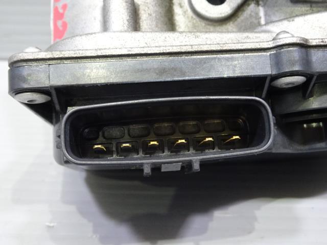 ノア DBA-ZRR80W スロットル ボディ ボデー 3R9 22030-37050