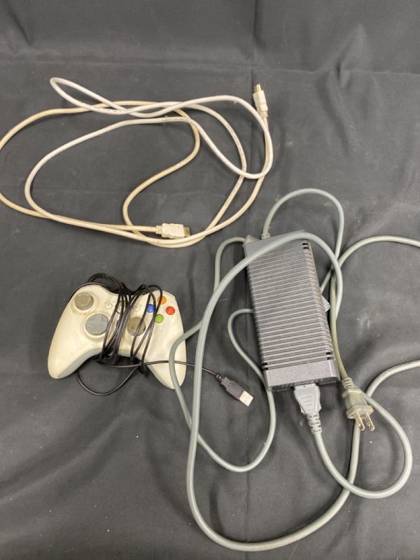 0404-1095ST④1979 XBOX 360エックスボックス 本体 コントローラー