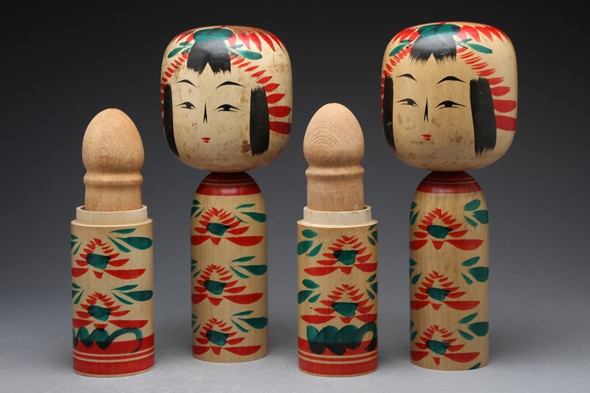 HU464 【仙台 小笠原義雄 作】珍品 木彫 隠し男根こけし 高36.3cm 二体