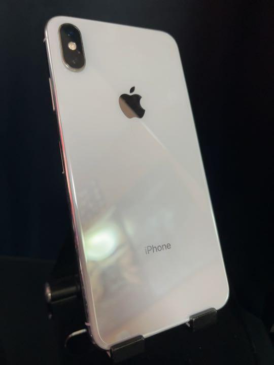 iPhone XS MAX 64gb シルバー simフリー バッテリー100％ 動作良好