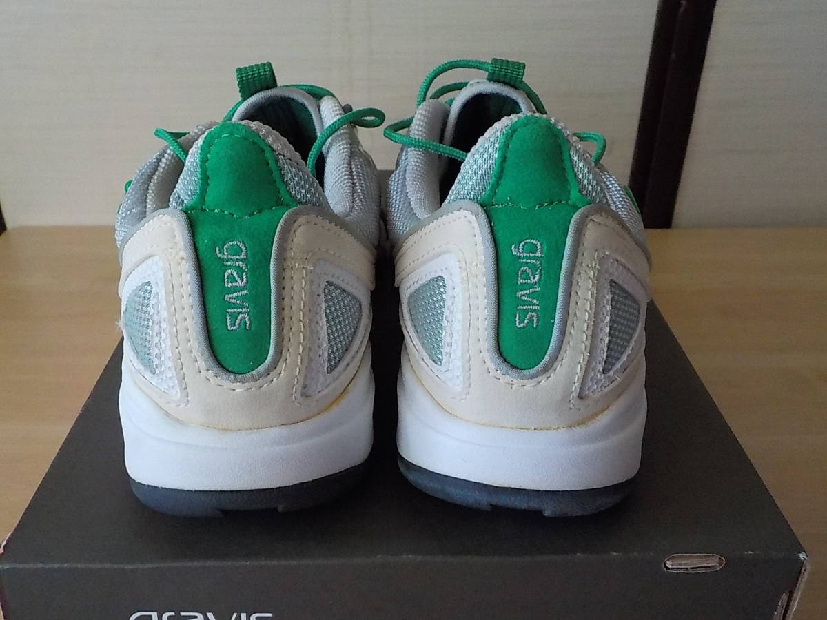 新品 初期 希少 レア GRAVIS KONA WHITE/SILVER グラビス コナ 7 25.0  