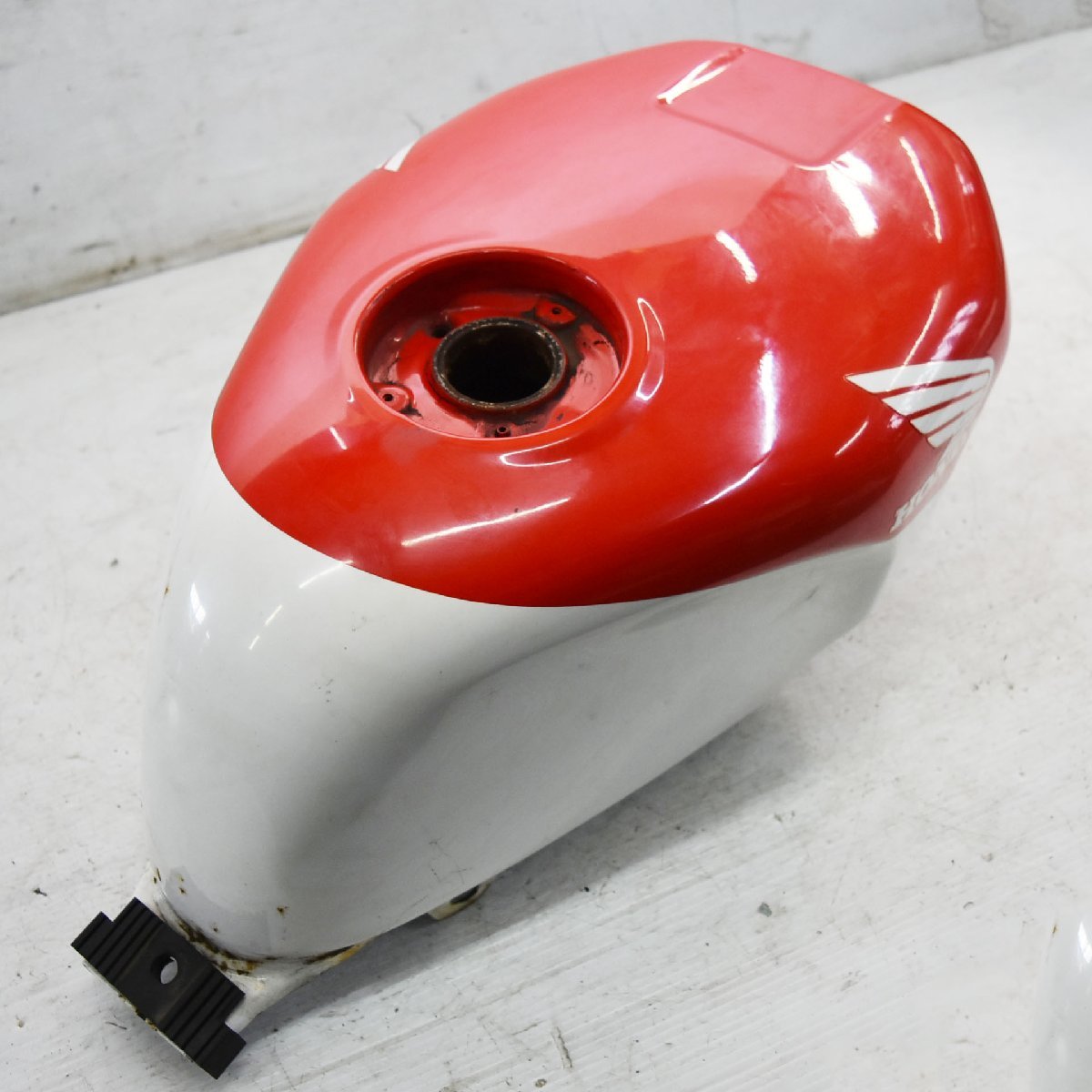 2026年最新Yahoo!オークション - -nsr250 タンクの中古品・新品 mc21