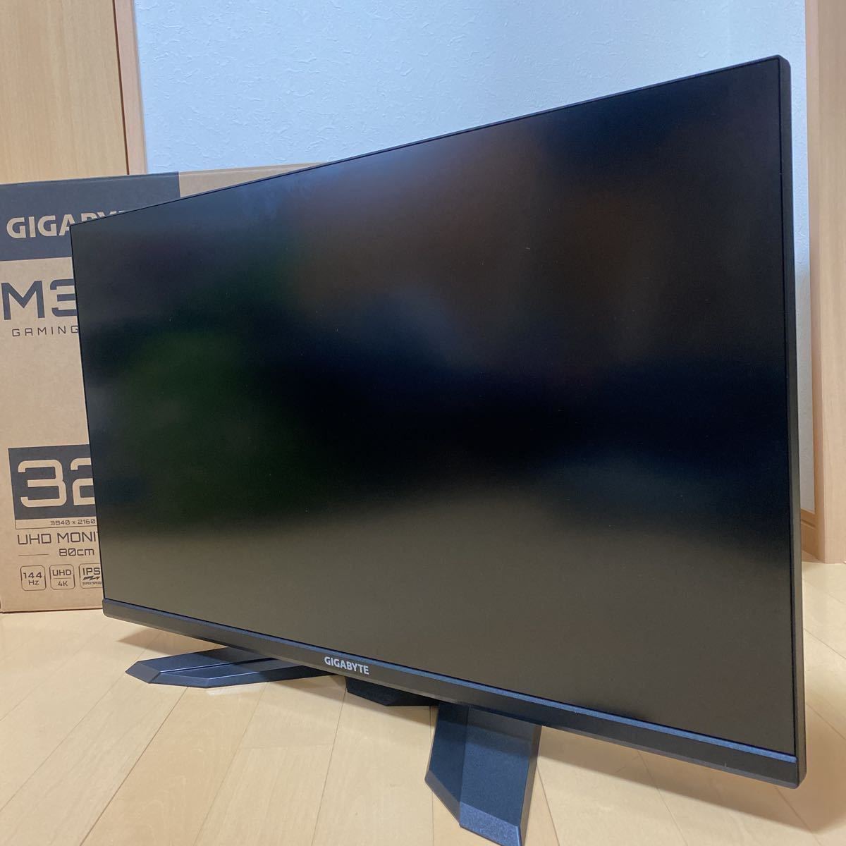 使用頻度少 ギガバイト M32U GIGABYTE 4K32インチ HDMI2.1 144Hz 