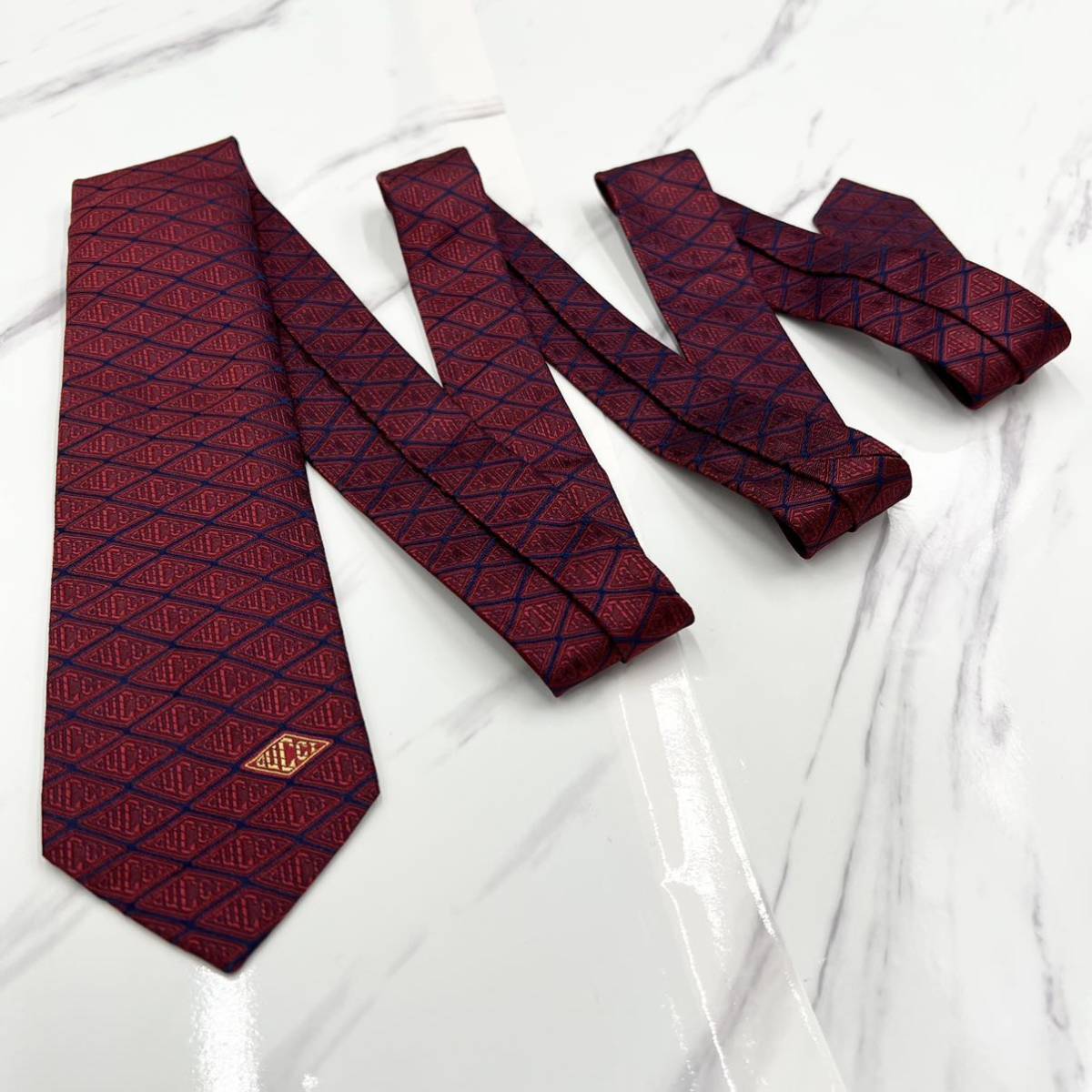 未使用 ネクタイ GUCCI グッチ 現行タグ GG柄 ジャガード 刺繍 ワン