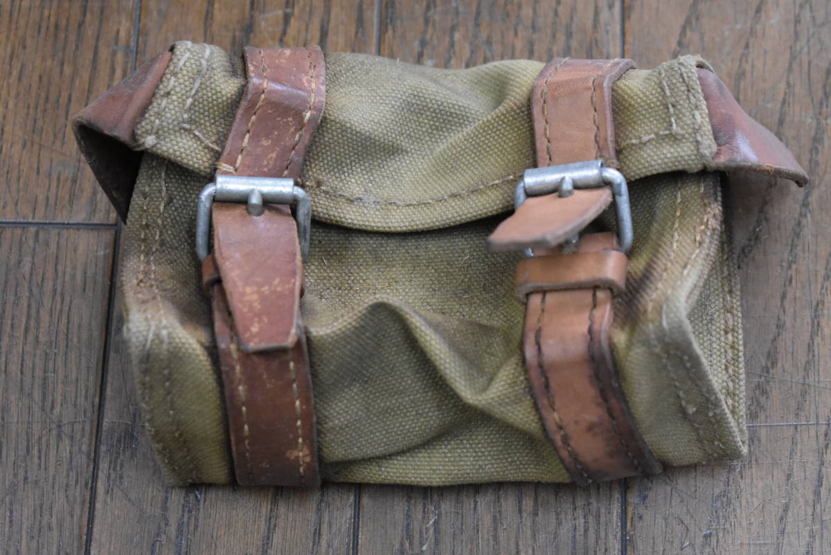 ドール 日本軍 弾入れ 工具入れ ポーチ 入れ物 布革製 軍隊物 軍装品 その他 売買されたオークション情報 Yahooの商品情報をアーカイブ公開 オークファン Aucfan Com