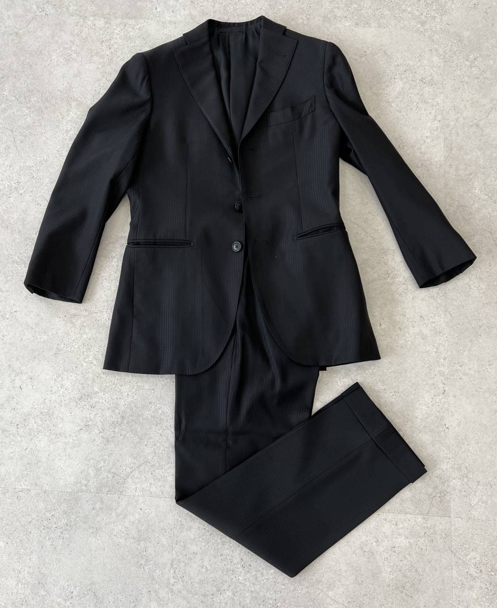 美品 定価12万 TOMORROW LAND ３つボタンスーツ ブラック サイズ44★BEAMS ポールスミス ゼニア アローズ SHIPS ドレステリア APC