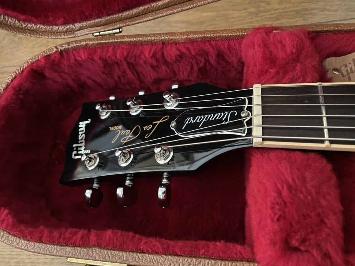 Gibson Les Paul Standard Ebony 16 ギブソン レスポール スタンダード エレキギター スタンダード 売買されたオークション情報 Yahooの商品情報をアーカイブ公開 オークファン Aucfan Com