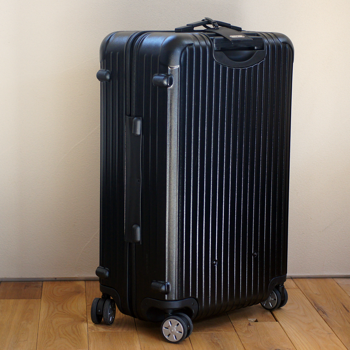 バッグ 【未使用】RIMOWA リモワ SALSA ポリカーボネイト ブラック