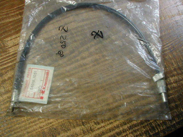 専用になります 44092☆GPz250ベルトドライブ☆未使用・タコメーターケーブル(1051