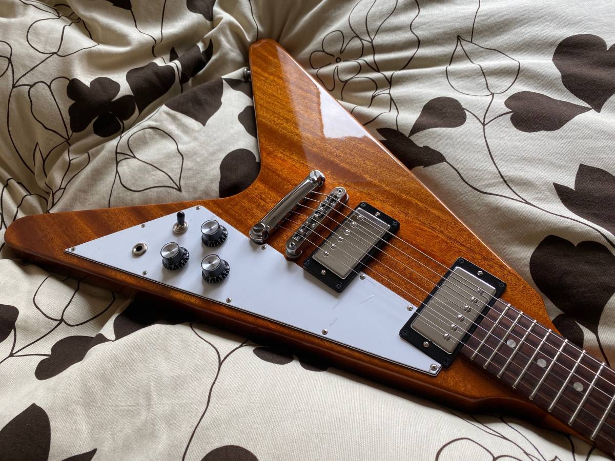 Gibson Flying V antique natural ほぼ新品