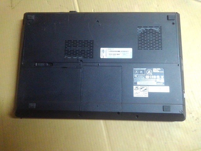 10816】ユニットコム ゲーミングノート W350ET Core i7-3630QM メモリ 