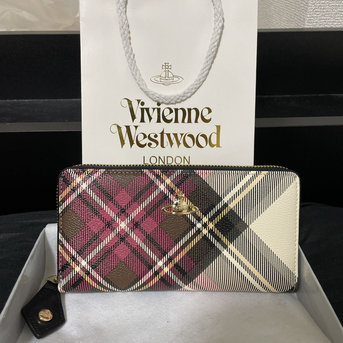 SALE，お買い得 ヴィヴィアン 財布 チェック柄 vivienne westwood 長財布