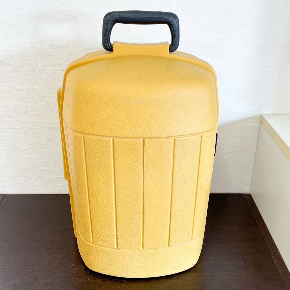 【レア】【美品】coleman ビンテージ◆コールマン クラムシェルケース 1979年3月 丸ハンドル 220,228,275系 クラムシェルケース コールマン 1979年3月製造 | スーパービンテージデポSuper コールマンのクラムシェルケース!ランタンケース単体も買い取ります