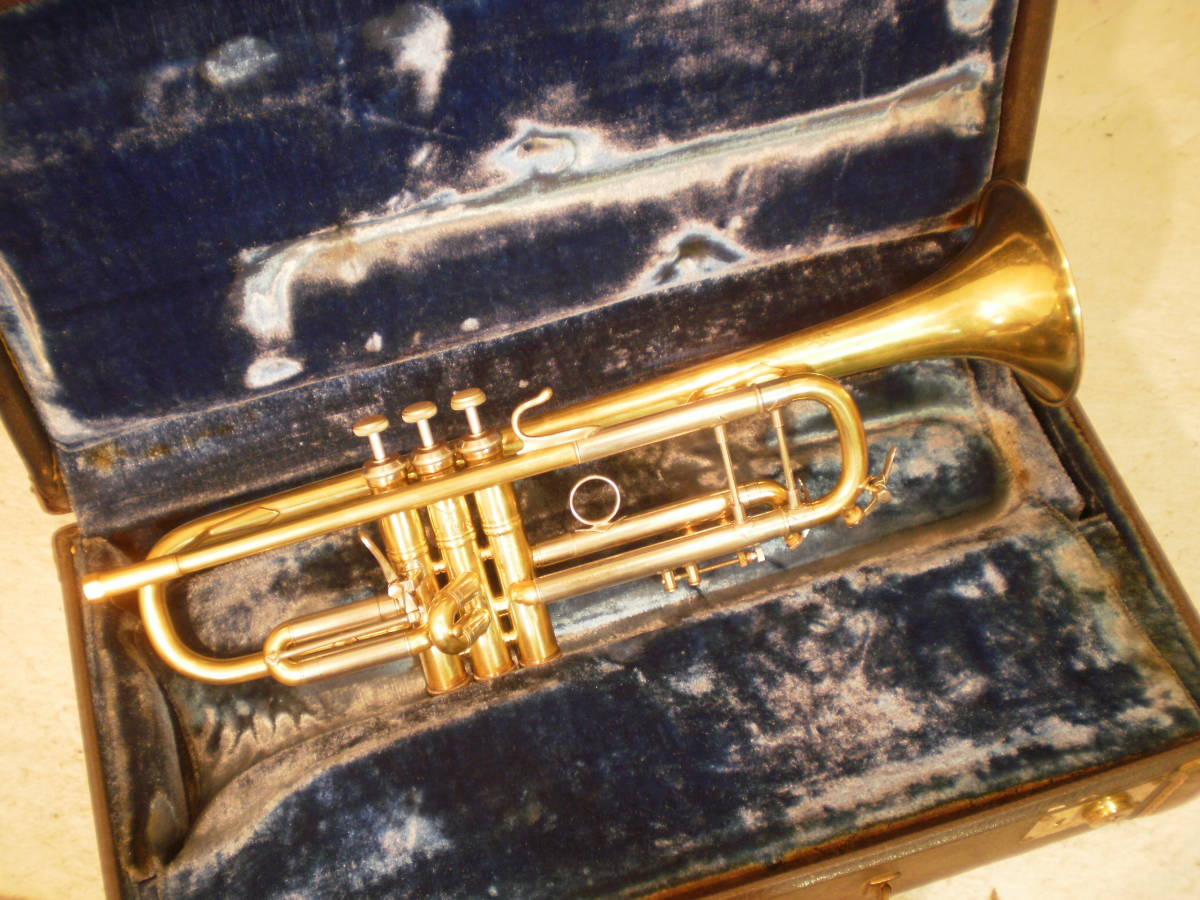 BACH180MLT(ノーラッカー） Bach トランペット 180ML イエローブラス 