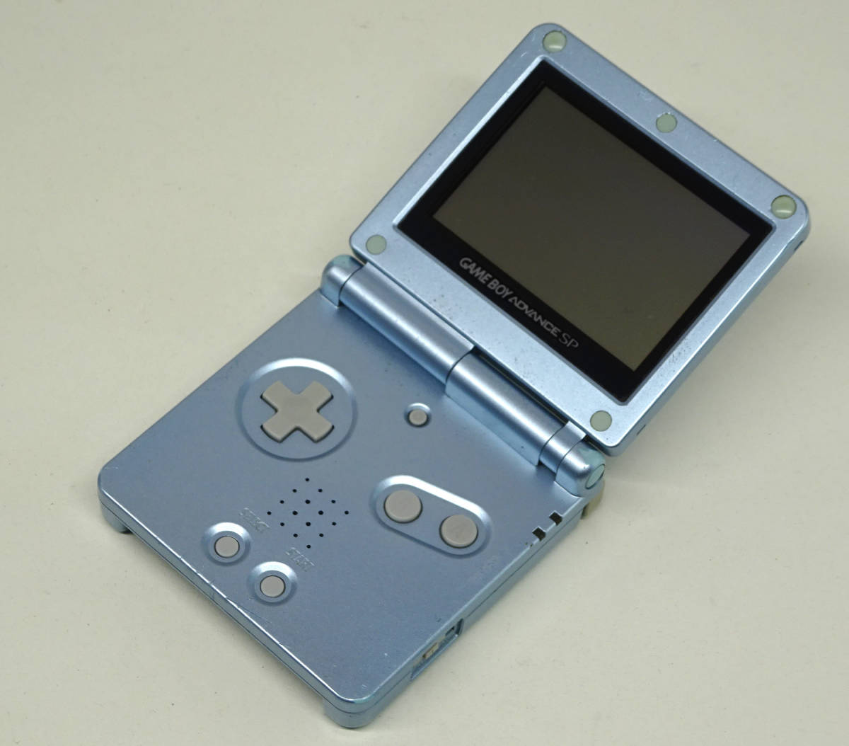 低価，お買い得 外装ダメージ有 ゲームボーイアドバンスSP パールブルー 本体のみ(本体)｜売買されたオークション情報、yahooの商品情報をアーカイブ公開 - オークファン 本体