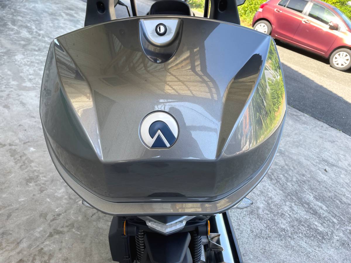 大人カラー！後期型液晶パネル♪】 ADIVA AD1 200 アディバ 屋根付三輪