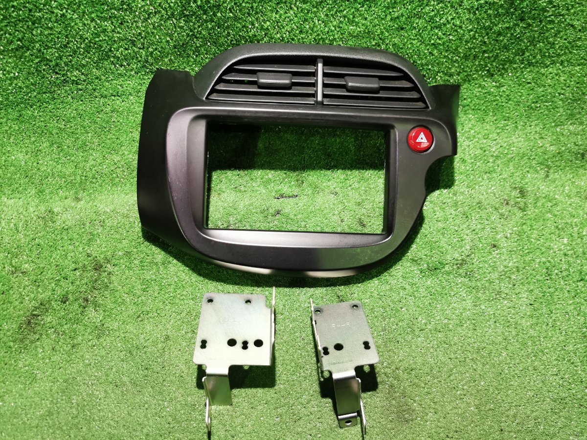 Ge8 フィット オーディオパネル 薄紫色 紫色 ステー付き 加工ベースなどに Ge6 Ge7 Ge9 Gp1 ホンダ用 売買されたオークション情報 Yahooの商品情報をアーカイブ公開 オークファン Aucfan Com