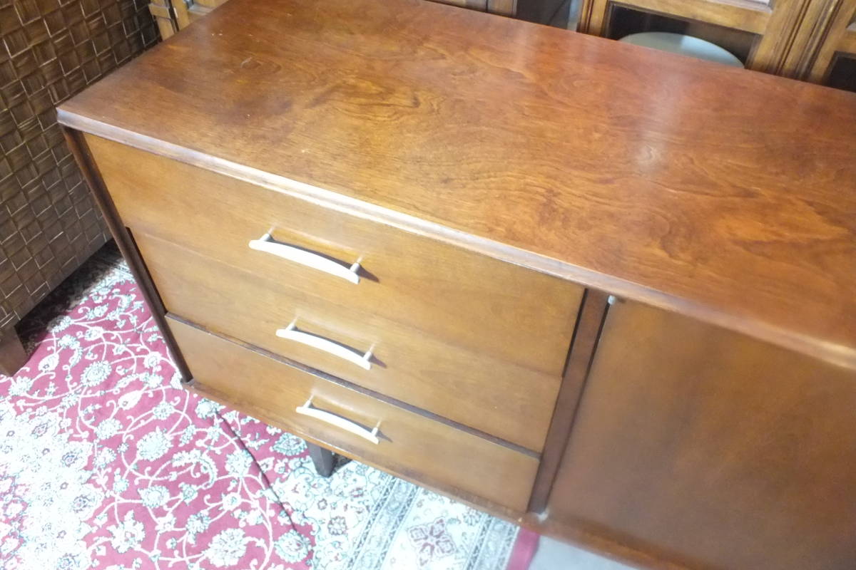 引取歓迎　PACIFIC FURNITURE SERVICE　P.F.S. 　パシフィックファニチャーサービス HD CABINET L サイドボード　中古