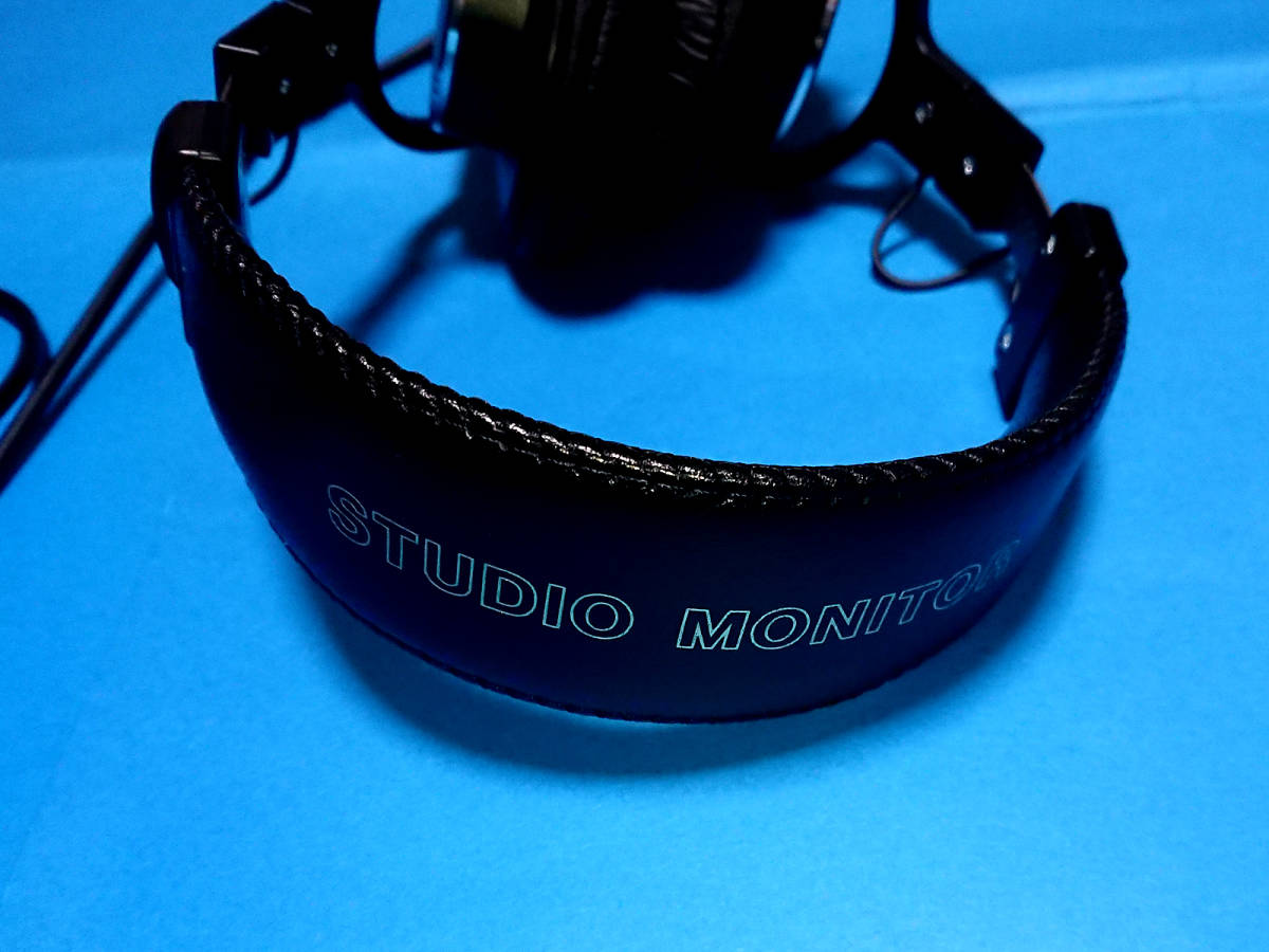 【送料無料】SONY MDR-CD900ST　ミニプラグ化　動作品　USED MDR-CD900ST SONY MDR-CD900STをステレオミニプラグ化！｜SOUNDMART モニターヘッドホン 美品 3.5mmステレオミニプラグ