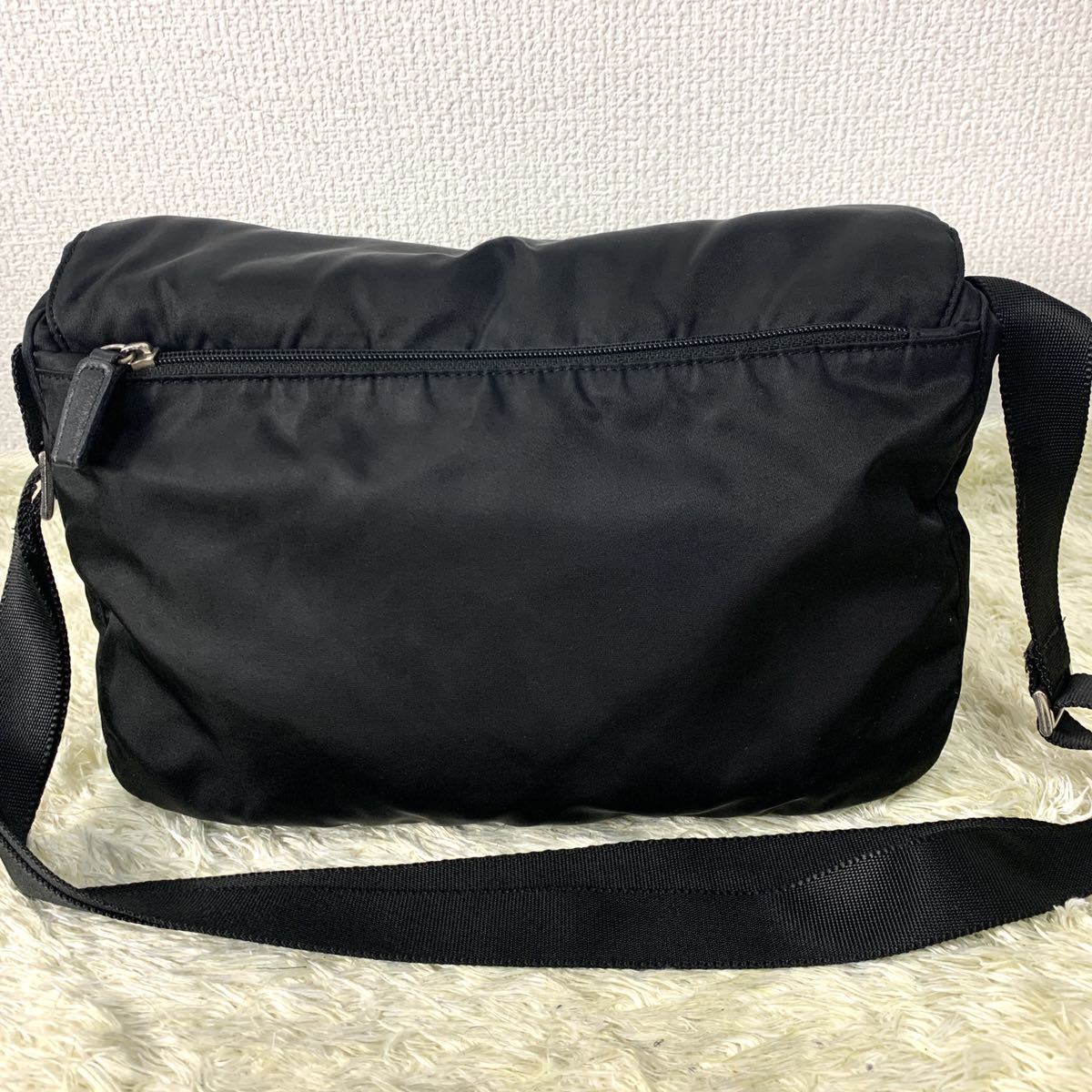 1円《極上品》PRADA プラダ B6671 メッセンジャーバッグ ショルダー 