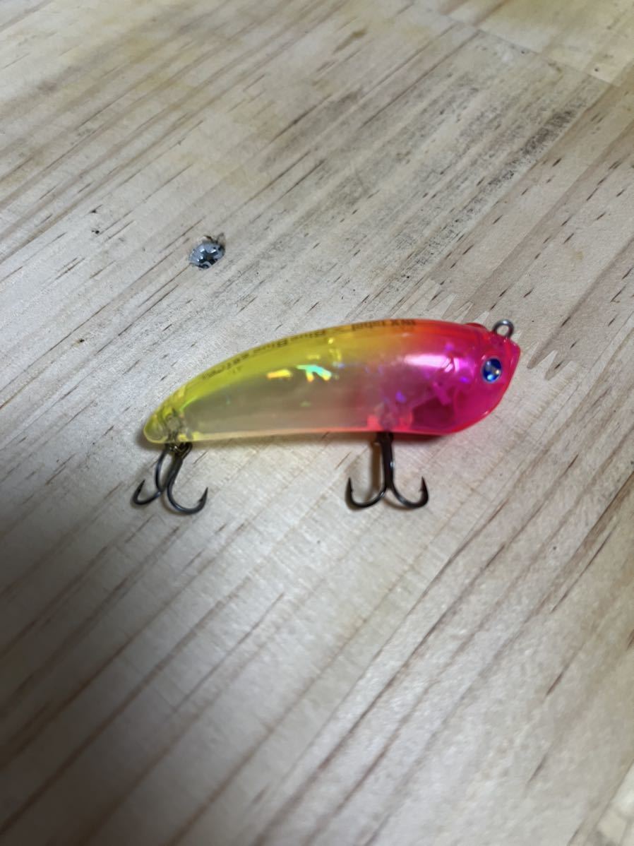 エビコン60s ブルーブルー Blueblue ルアー 根魚 入手困難 ピンクチャートクリア ミノー 売買されたオークション情報 Yahooの商品情報をアーカイブ公開 オークファン Aucfan Com