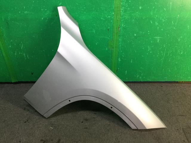 BMW X1 DBA-VL20 右Fフェンダー A83 X1 BMW Front SPLITTER V.1 M