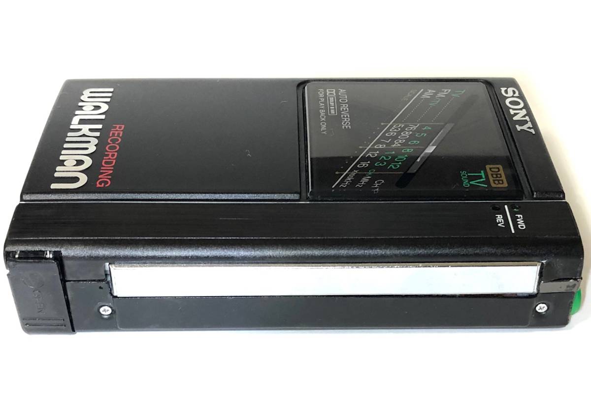 [美品][美音][整備品] SONY ウォークマン WM-F404 (カセットテープ 再生/録音、ラジオ AM/FM) SONY ウォークマン WM-F404 RECORDING機能あり (カセットテープ 再生&frasl;録音、ラジオ