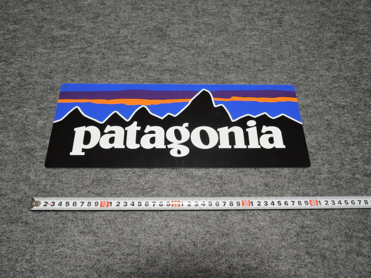 USED品:patagonia ブリキ サイン プレート アルミスチール パタゴニア 