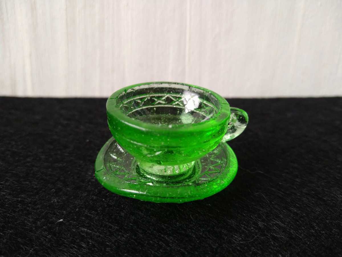 ままごとウランガラス ウランガラス ままごと ペロペロ 昭和 レトロ 和ガラス ガラス 売買されたオークション情報 Yahooの商品情報をアーカイブ公開 オークファン Aucfan Com