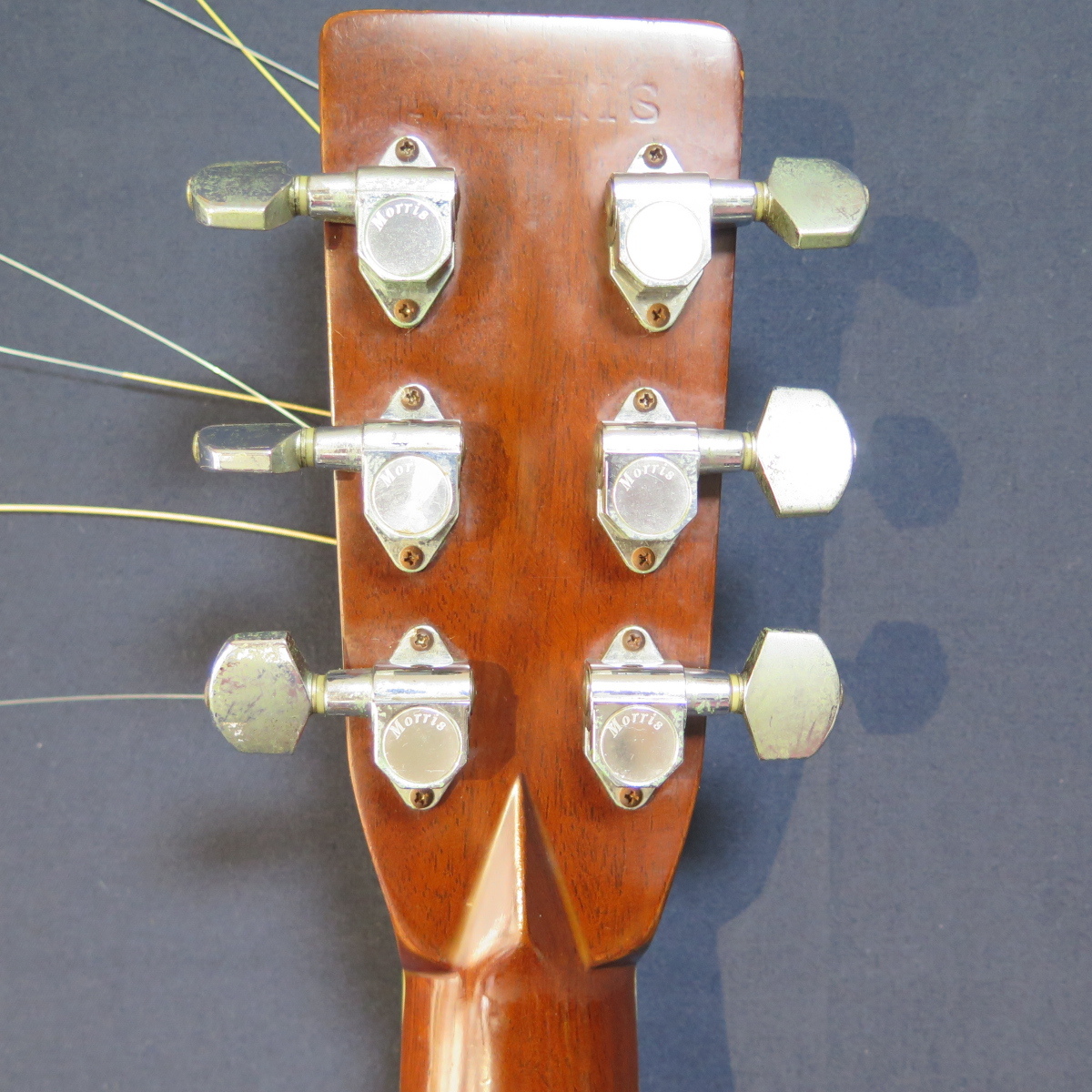 ★骨★ Morris W-45 表 スプルース 裏 ハカランダ フレイム メイプル ★高級 ハードケース 付★ モーリス 寺田楽器 幌馬車ラベル 1970年代?