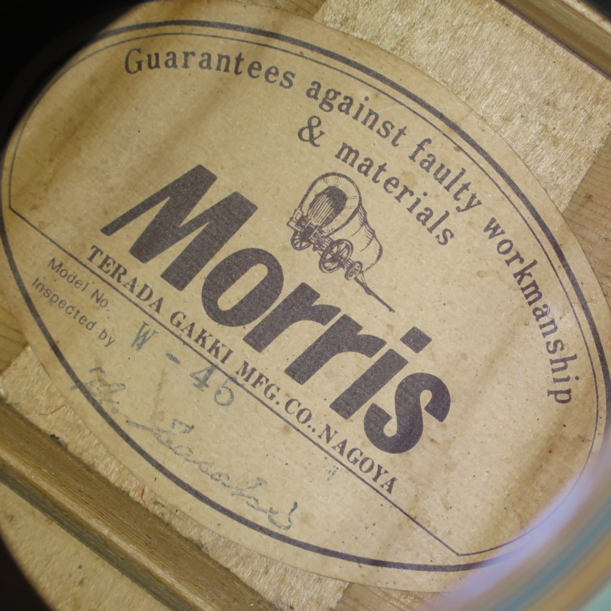 ★骨★ Morris W-45 表 スプルース 裏 ハカランダ フレイム メイプル ★高級 ハードケース 付★ モーリス 寺田楽器 幌馬車ラベル 1970年代?