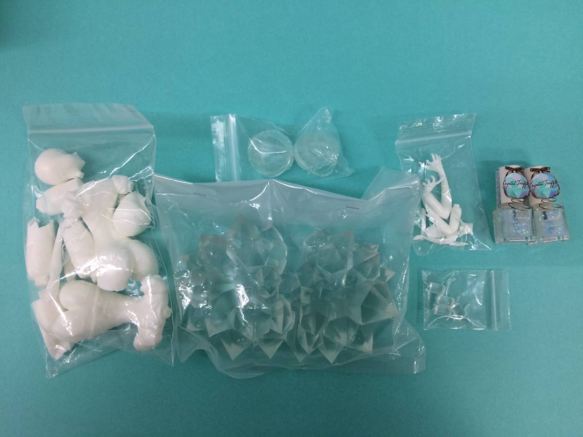 R.GLATT-CC アメシスト・クラスタ 宝石の国 ガレージキット 未組立品