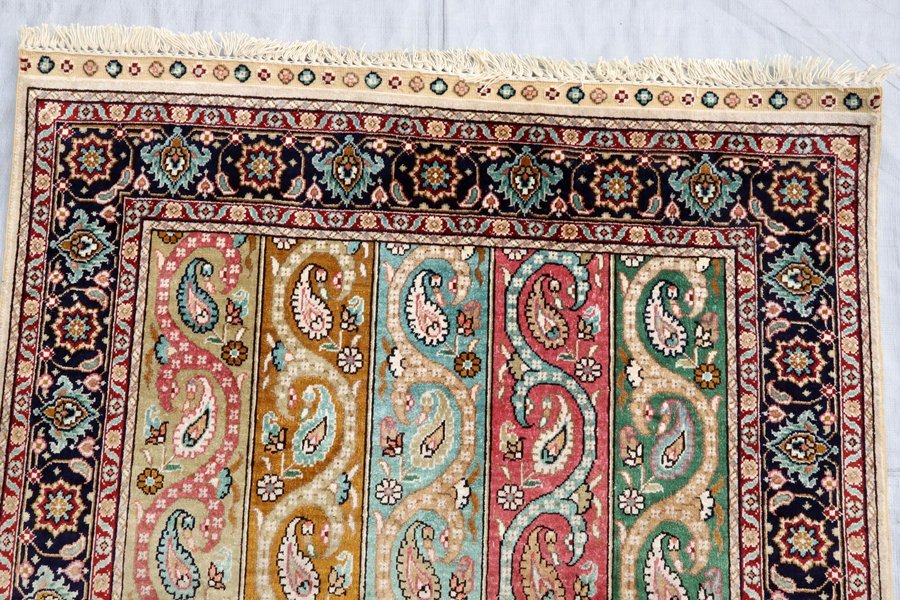 魁】最高級厳選品 トルコ絨毯 カイセリ産 総シルク 49万ノット