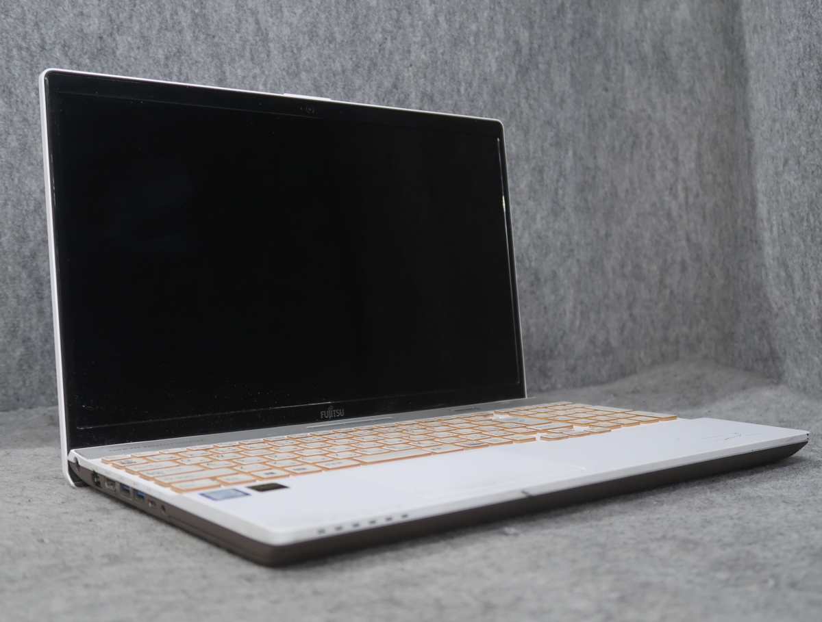 富士通LIFEBOOK AH58/B3 Core i7第8世代 ジャンク液晶不良 富士通