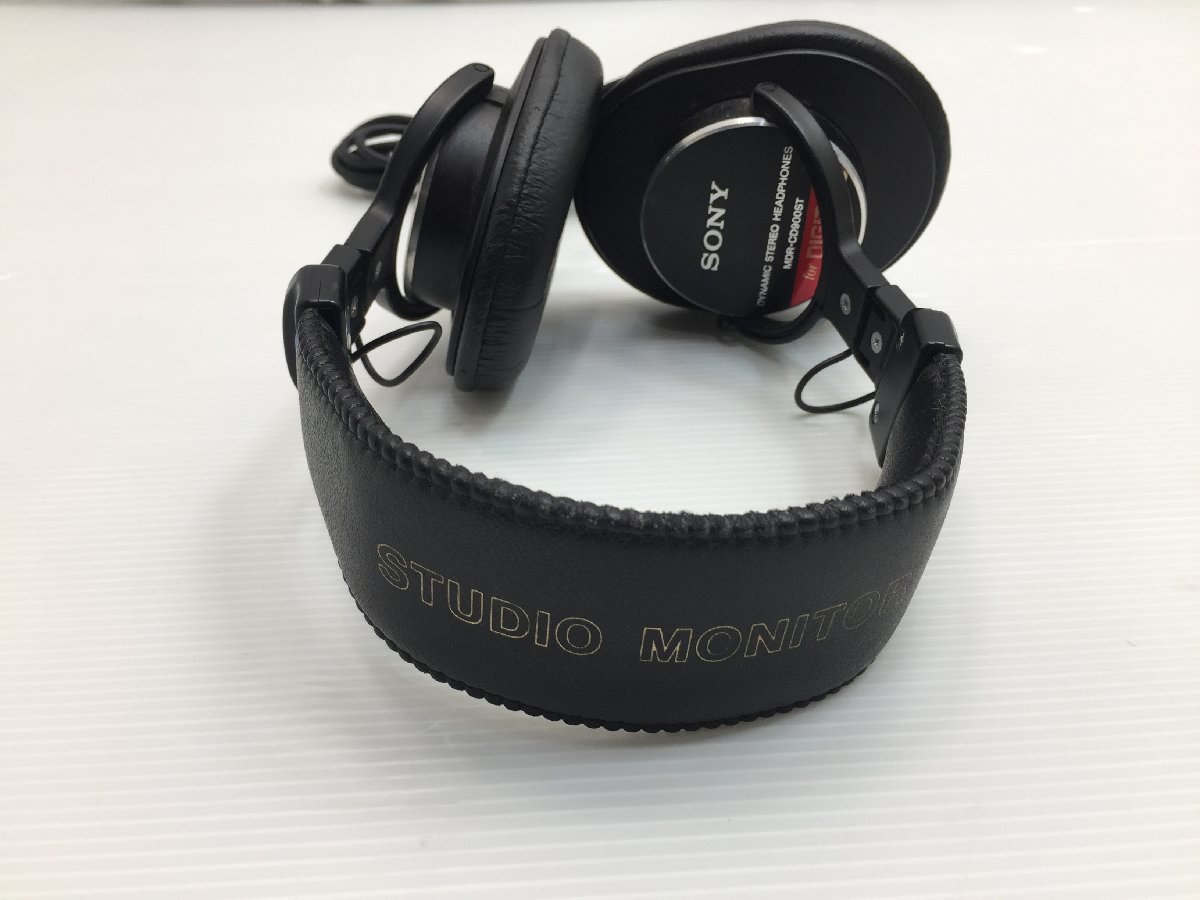 美品　SONY　ソニー　ヘッドホン　MDR-CD900ST　オーバーヘッド　有線　密閉型　ダイナミック型　再生周波数帯域5Hz～30kHz　E048S MDR-CD900ST SONY 美品 初期型 サマリウムコバルト磁石ドライバー採用 有線ヘッドフォン
