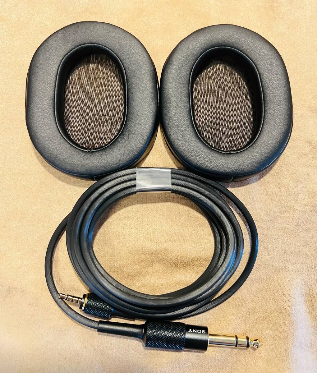 SONY ソニー MDR-M1ST 有線ヘッドホン 交換用イヤーパッド2個付き ☆SONY製(付属品)☆ MDR-M1ST用 [1]純正イヤーパッド および [2
