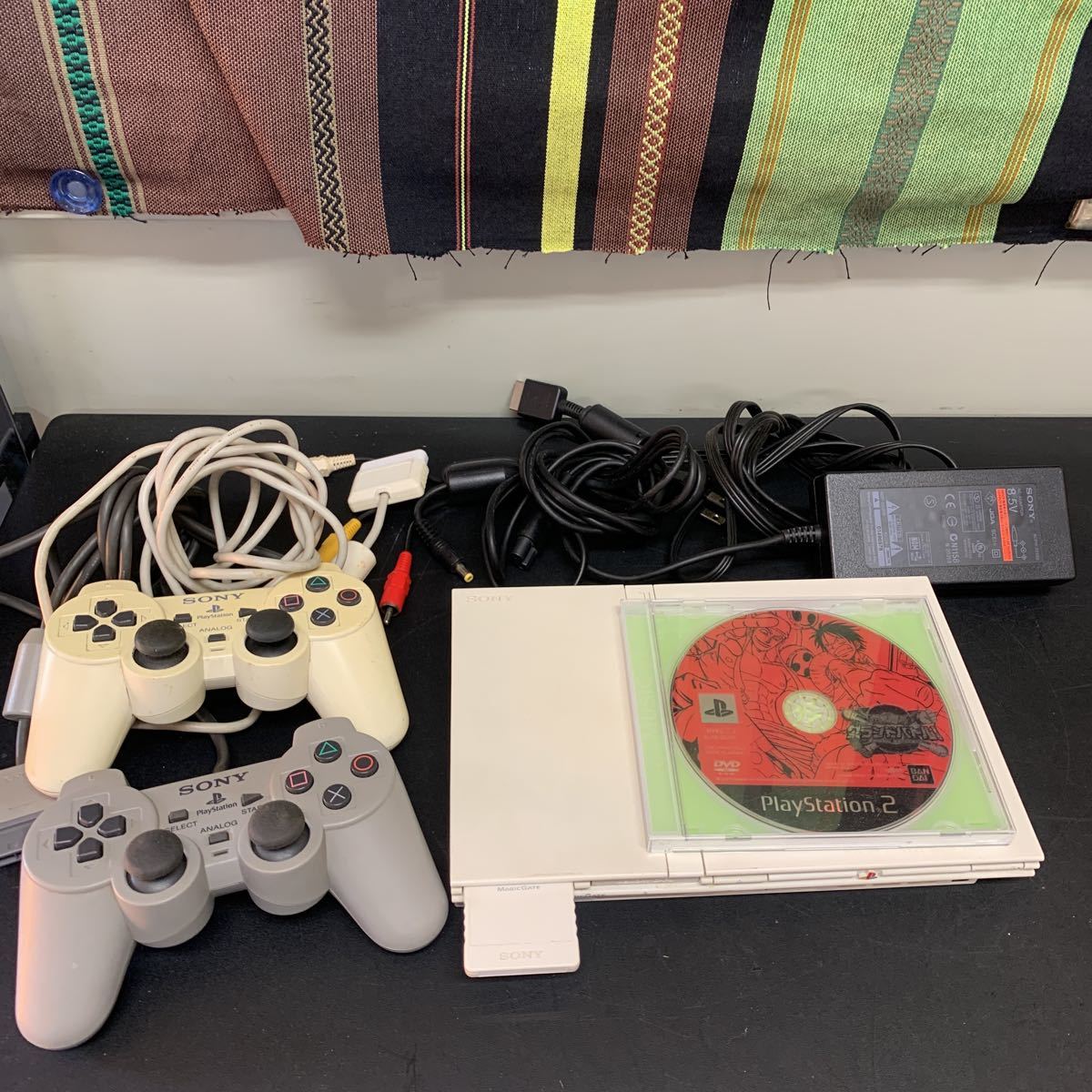  t5-382 SONY プレイステーション2 PS2 プレステ2 SCPH-70000 コントローラー メモリーカード ソフト付き 起動可 品(本体)｜売買されたオークション情報、yahooの商品情報をアーカイブ公開 - オークフ 本体、アクセサリー