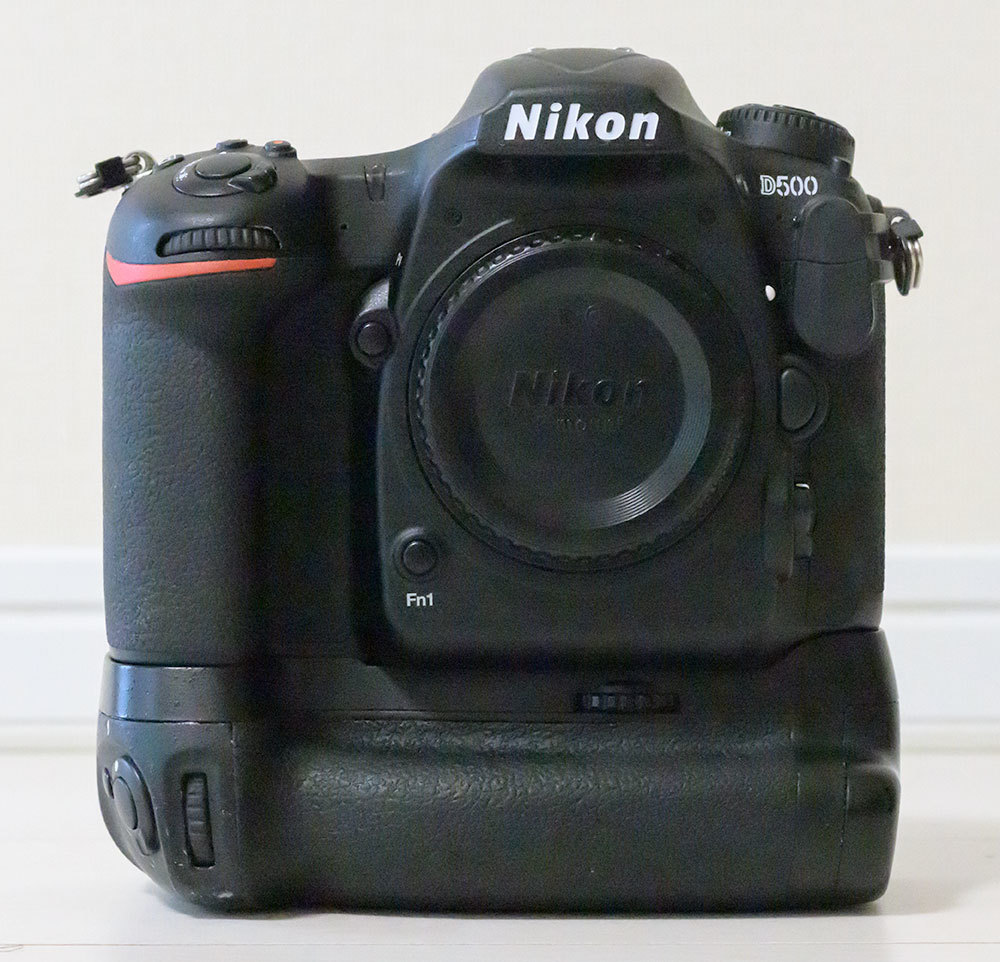 NIKON D500 バッテリーグリップつき ジャンク品 Nikon D500 中古実用品 バッテリグリップ付 2025年最新Yahoo
