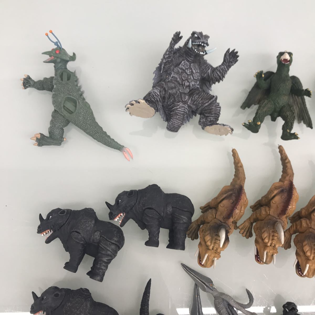 ジャンク】ガメラ 怪獣 特撮 大量セット 食玩 傷汚れ欠品有り ベタ付き  