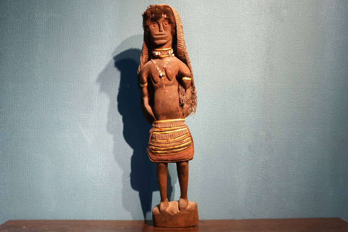 フォークアート アフリカ 置物 オブジェ 民族 木彫 ヴィンテージ 彫刻 3 ⁄ フォークアート 置物 オブジェ 木彫 アフリカ 民族 ヴィンテージ