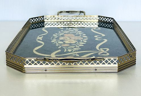 アンティーク　ヴィンテージ　Demain ドマン　イタリア　トレイ 花柄刺繍 未使用保管品】Demain ドマン イタリア製 トレー 花柄 ITALY IMPORT