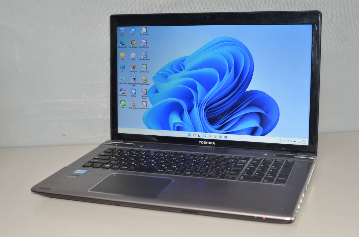 最新Windows11+office 爆速SSD256GB+大容量HDD1TB 東芝Dynabook T772