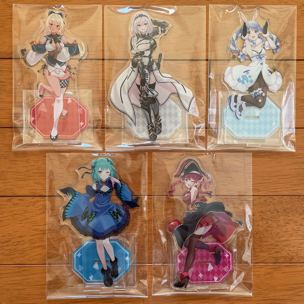 ホロライブ 3期生 白銀ノエル アクリルスタンド 登ろ