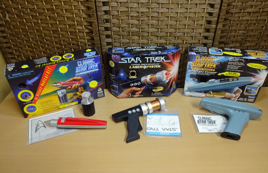 限定セール，正規品 Playmates STAR TREK レーザーピストル フェーザー メディカルキット 3点セット み スタートレック 札幌市 白石区(スタートレック)｜売買されたオークション情報、yahooの商品情報をアーカイブ公 スタートレック