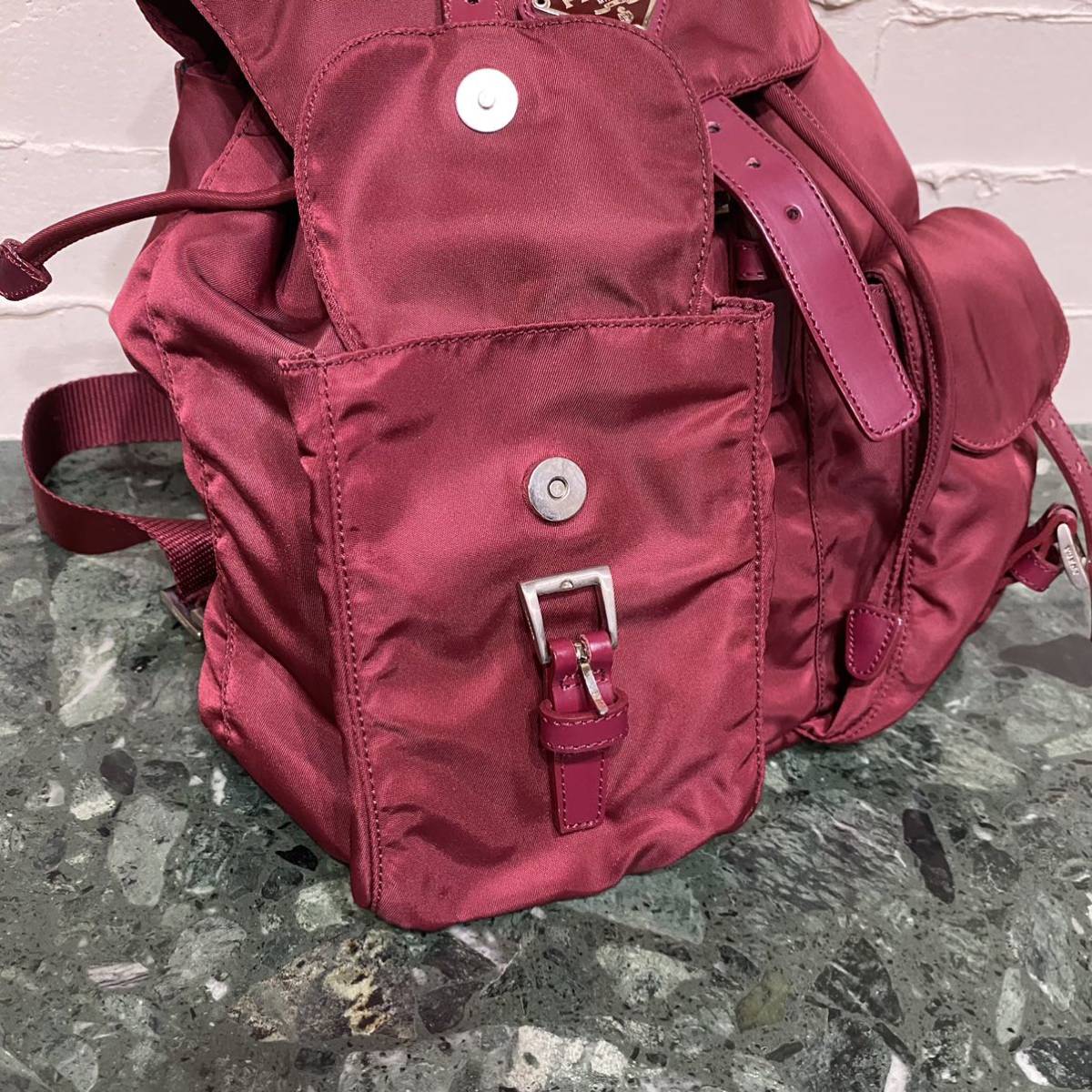 希少カラー 良品 PRADA ミニリュックサック ナイロン ボルドー 三角