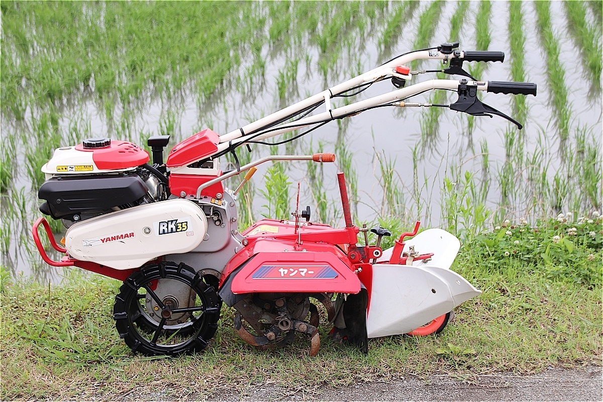 三重 耕運機 管理機 歩行型トラクター ヤンマー 【グラストラッカー