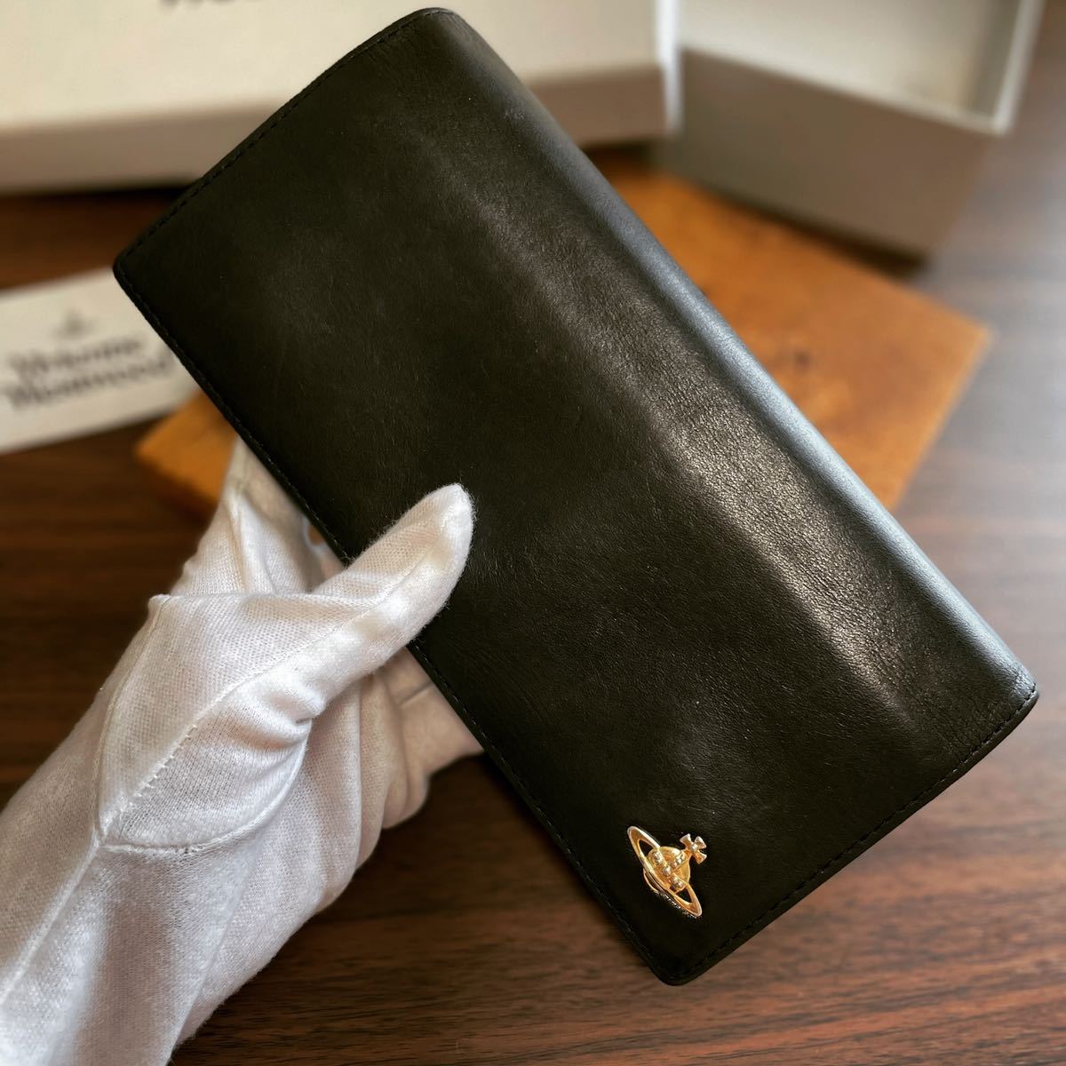 SALE VivienneWestwood ゴールドオーブ本革ブラック長財布 【公式通販】